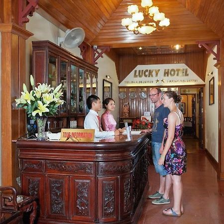 Lucky Central Hotel & Travel Hanoi Bagian luar foto